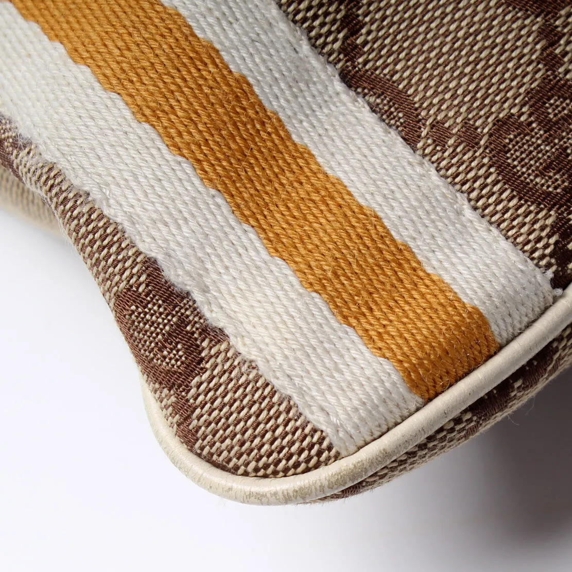 114338 GG Canvas Sherry Messenger